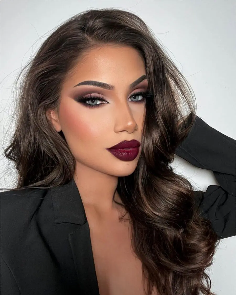 Bold lips and sultry eyes make a statement