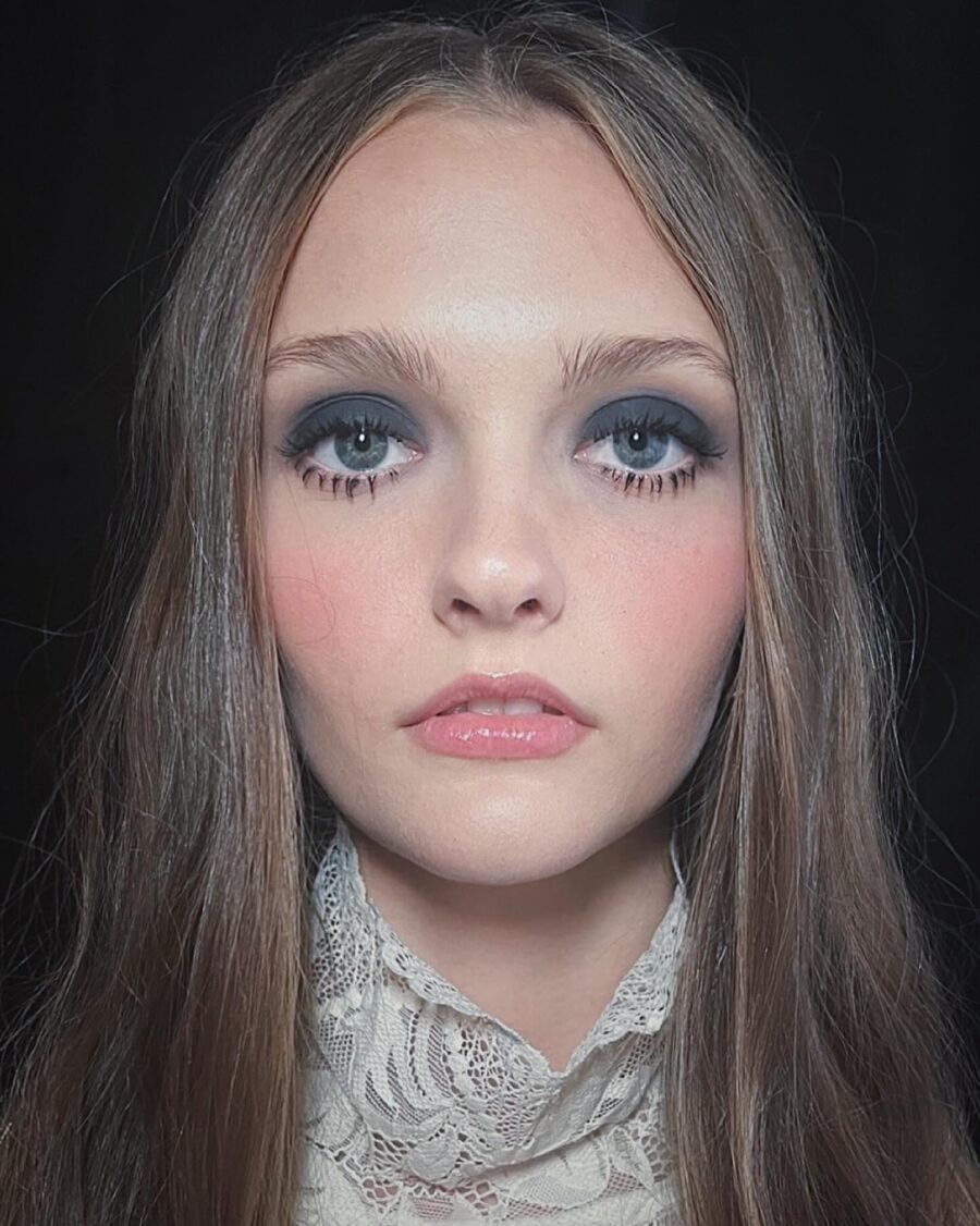 Hauntingly gorgeous dark feminine makeup aesthetic