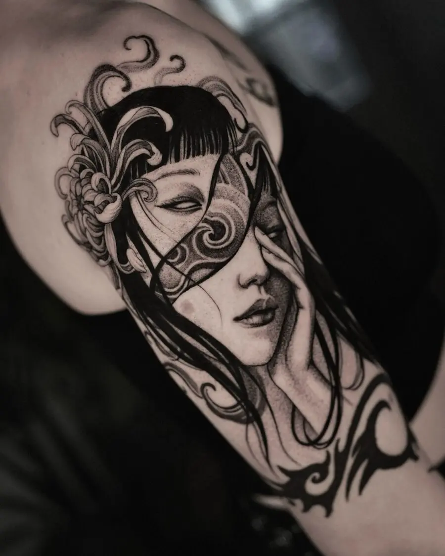 Intricate mask design embodying dark femininity
