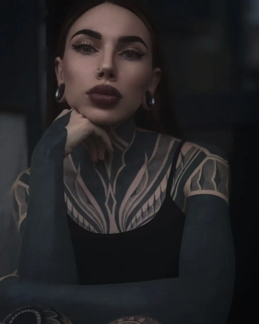 Captivating dark feminine tattoo aesthetics revealed
