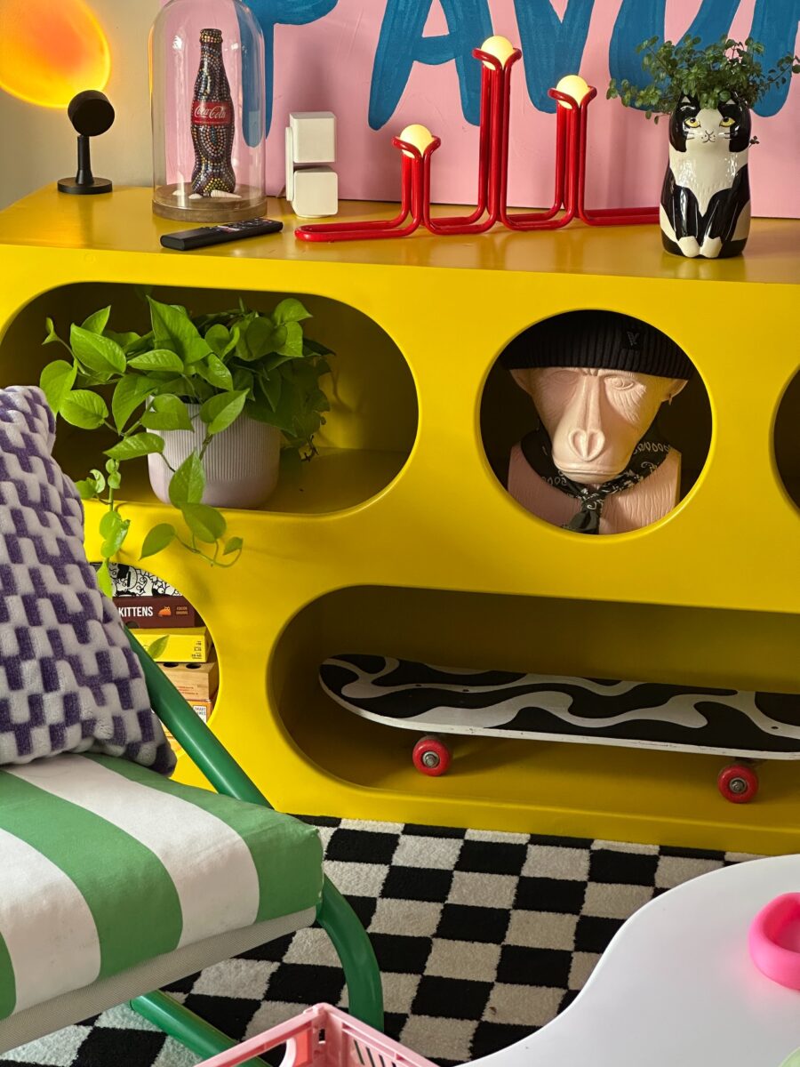 Colorful modern decor for energetic vibes