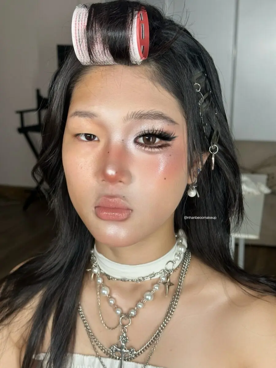 Captivating Dual Style Makeup Look