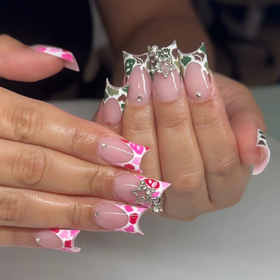 Vibrant duck-themed nail art for fun vibes