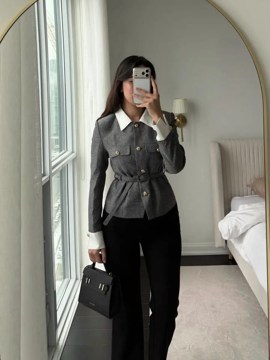 Chic Semi-Formal Ensemble for Stylish Occasions