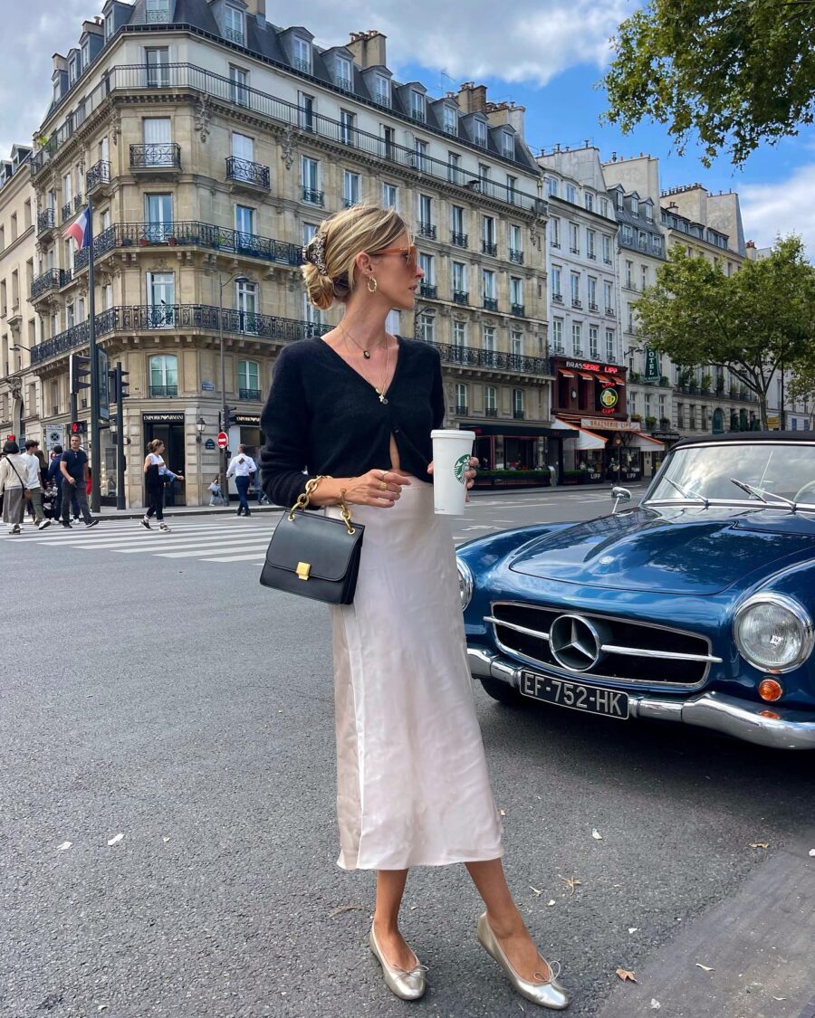 Chic Semi-Formal Ensemble for Urban Outings