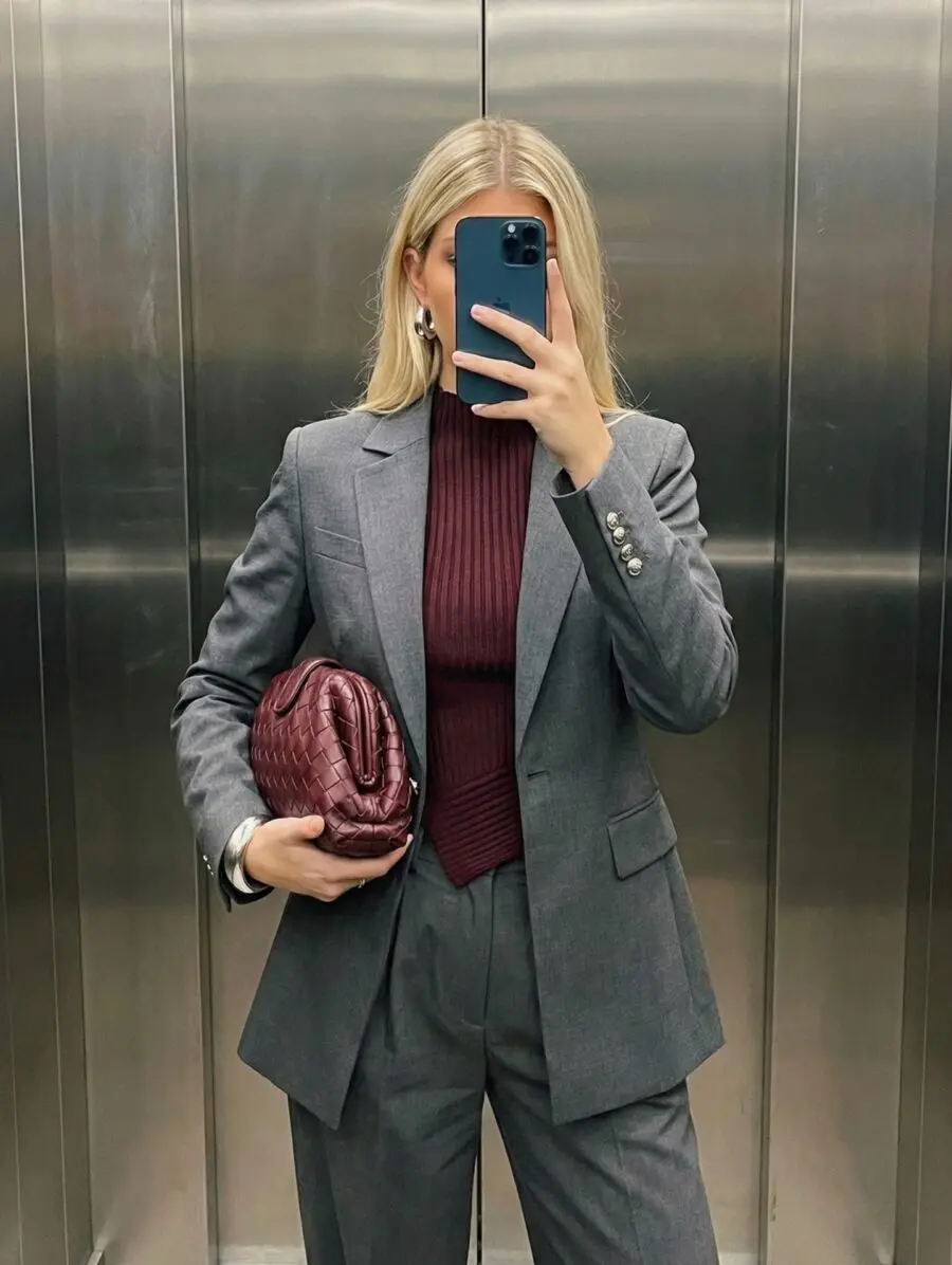 Chic Semi-Formal Look in an Elevator