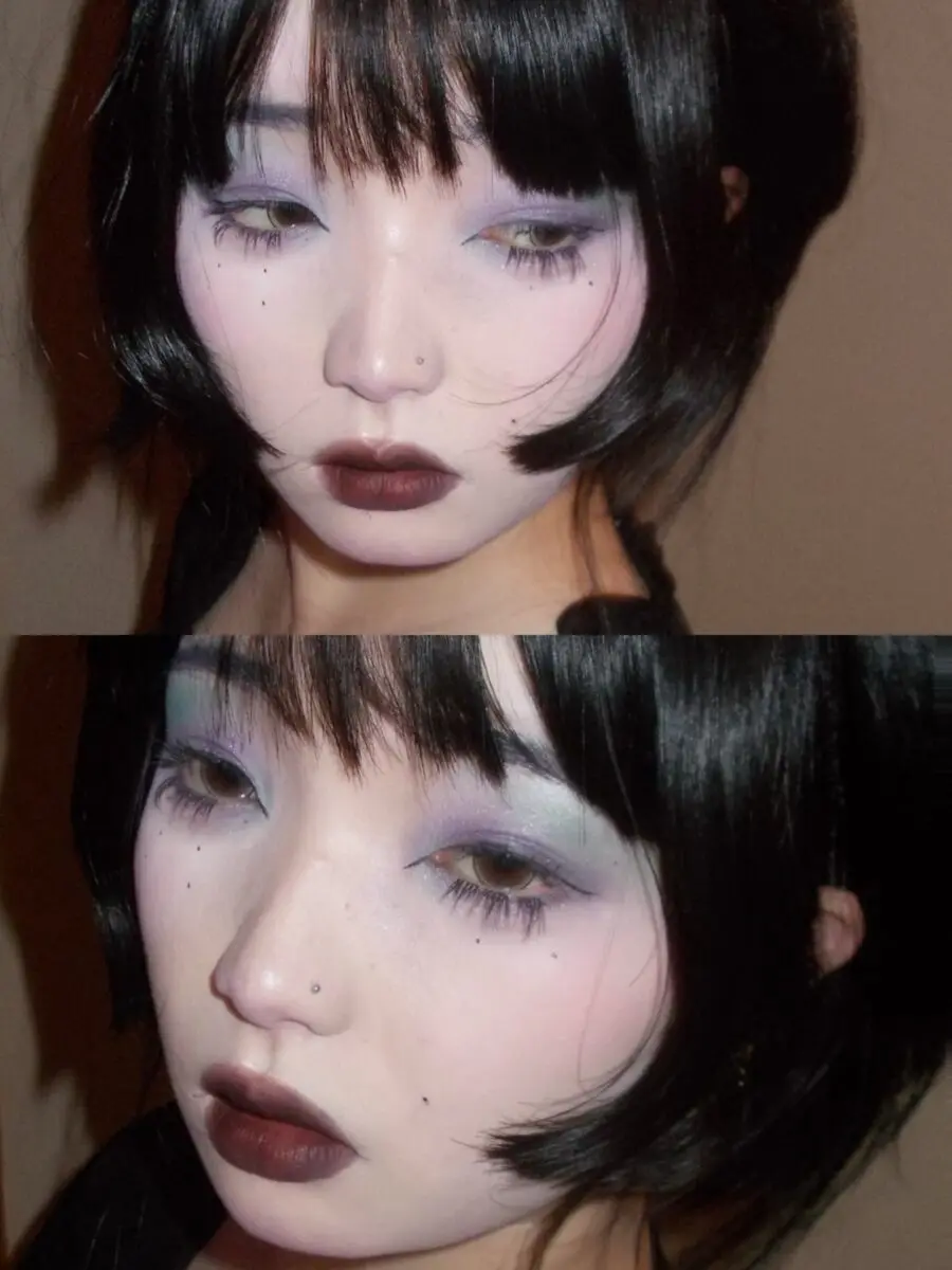 Melancholic pastel vibes with dark lips