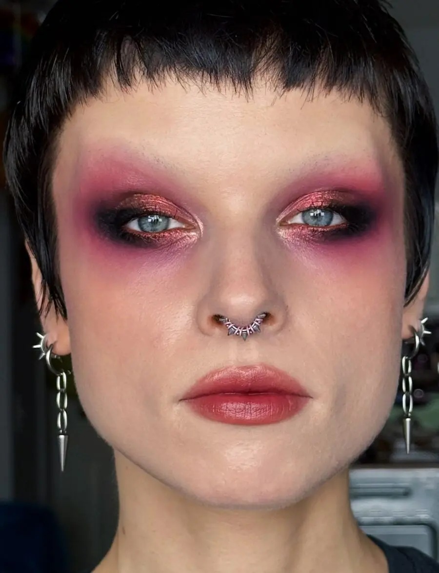 Bold pink and black smokey eye concept