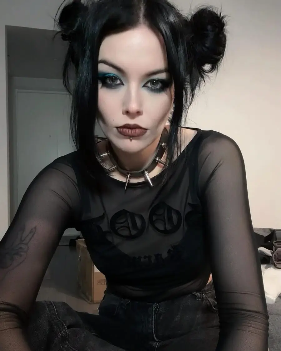 Stunning edgy emo makeup with bold accents