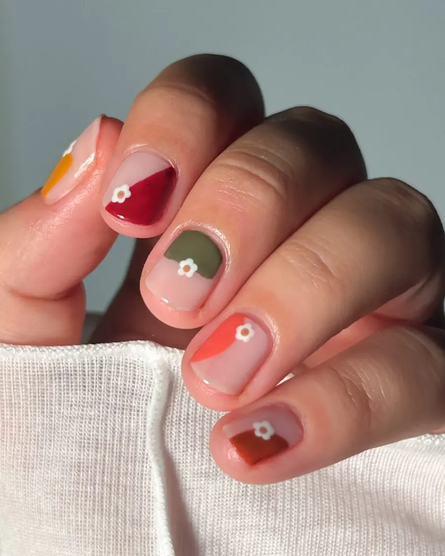 Charming Fall-Inspired Nail Art with Floral Accents