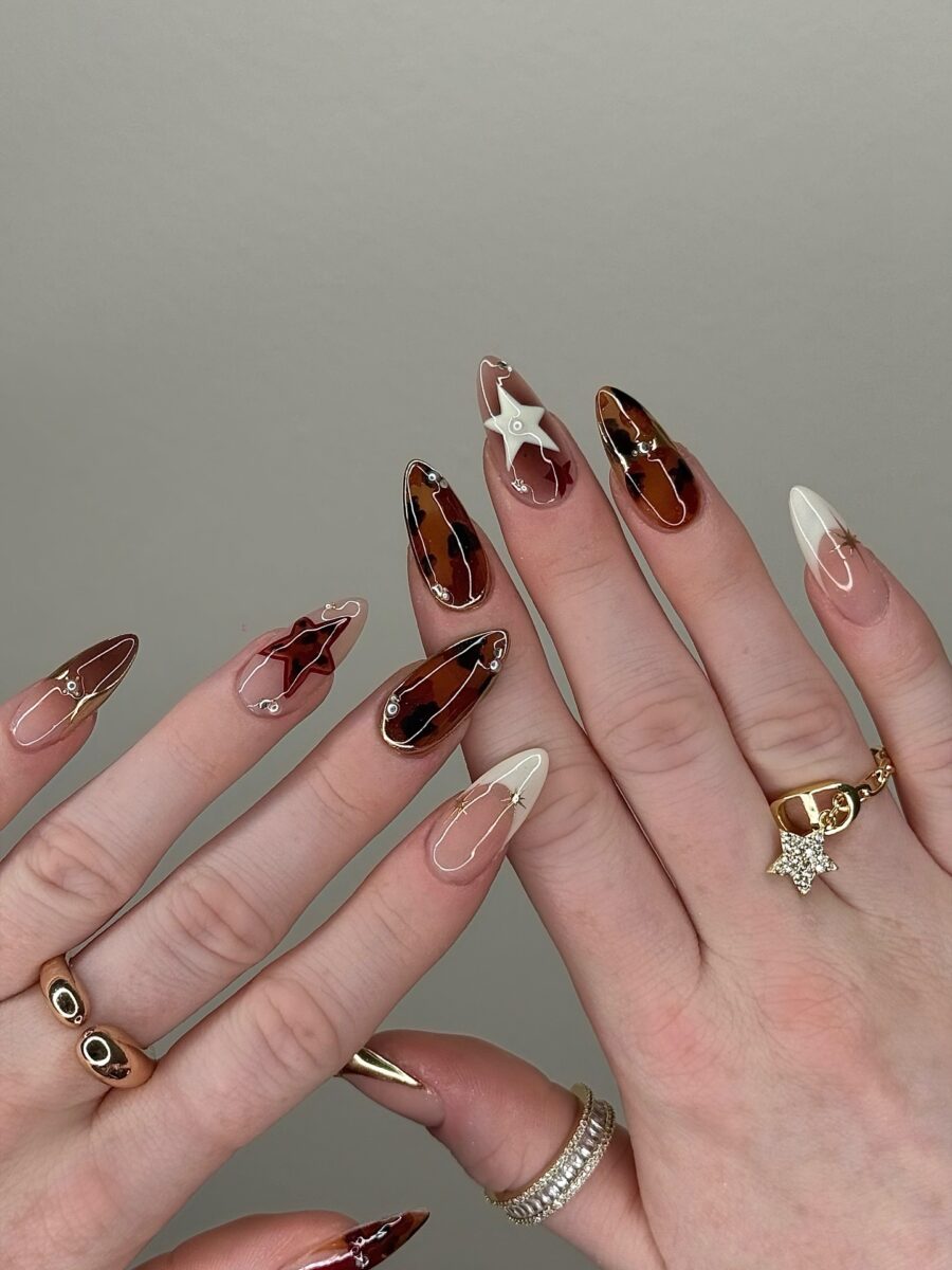 Stylishly Chic Fall Nail Art Inspiration