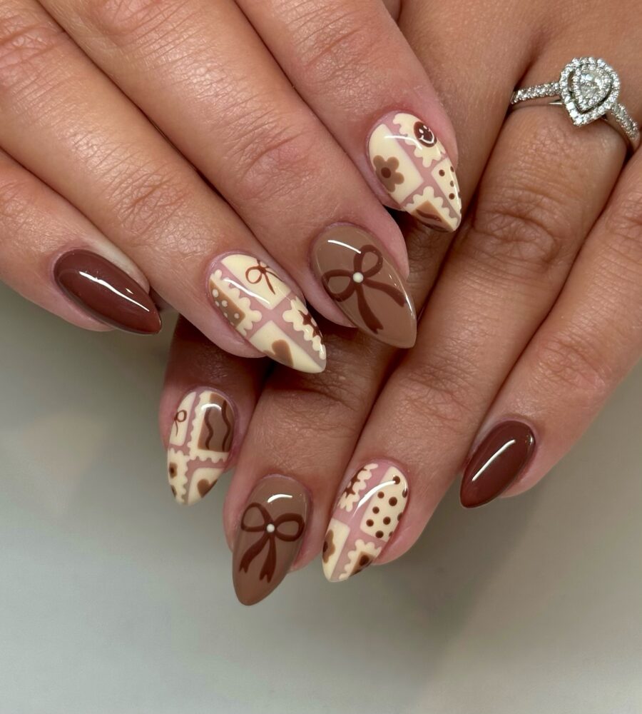 Chic Brown and Cream Fall Nail Design