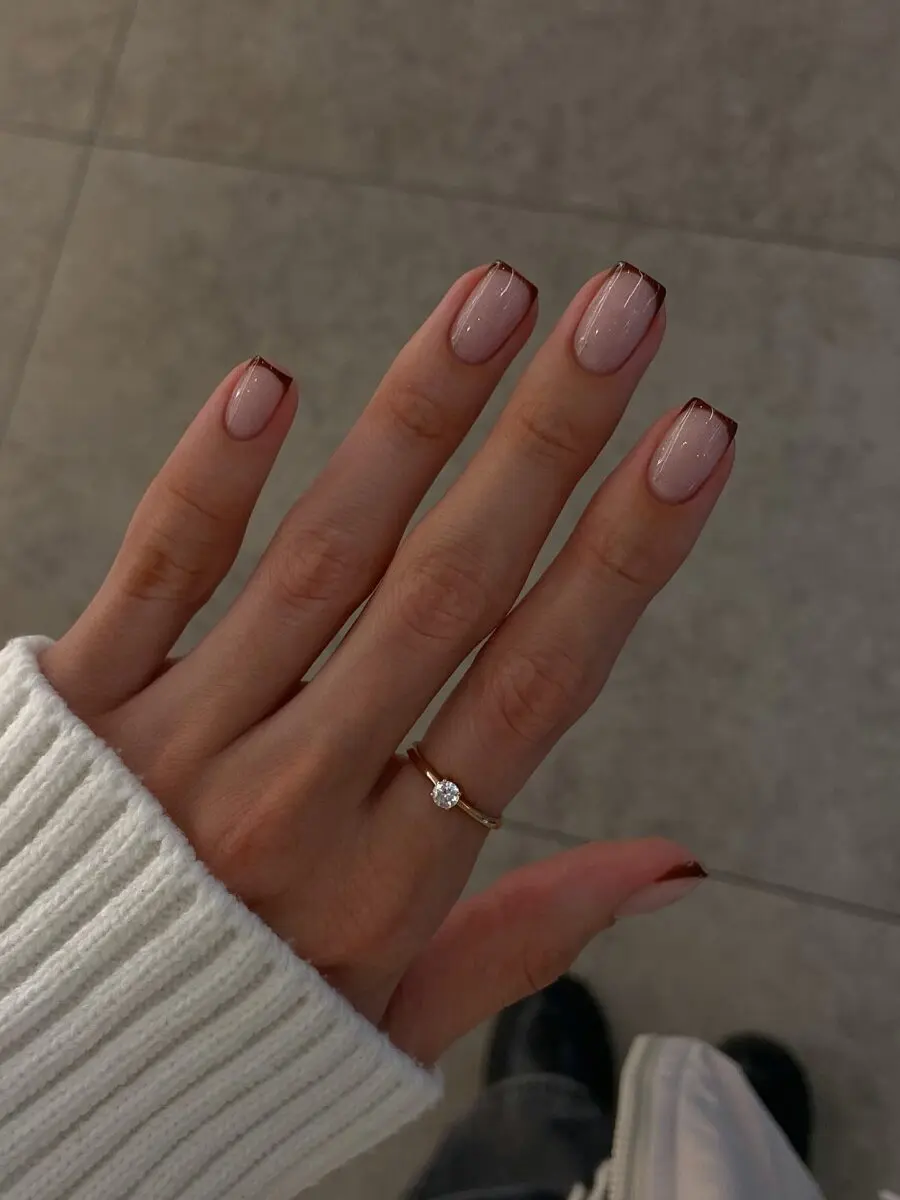 Chic fall-inspired nail art with a twist