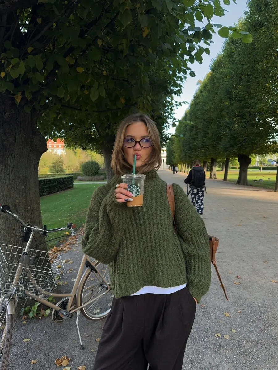 Chic and Cozy Fall Outfit Inspiration