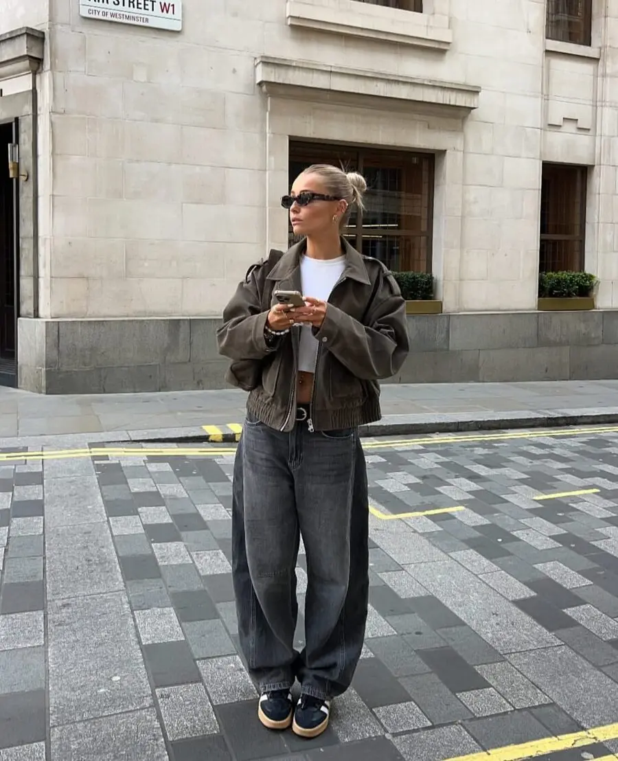 Chic Fall Look with Oversized Layering