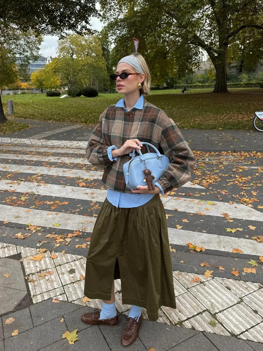 Chic Fall Ensemble with Layers and Accessories