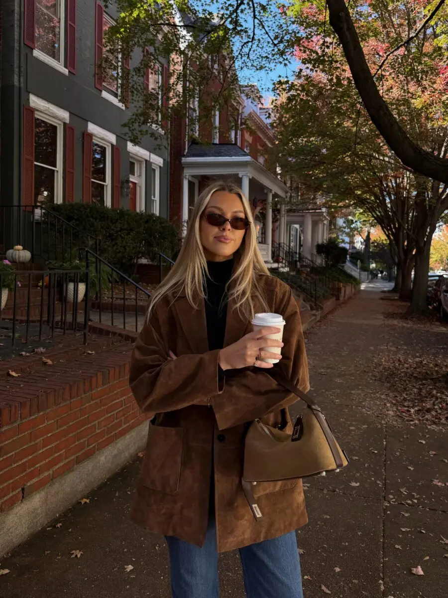 Chic Layered Look for Autumn Days
