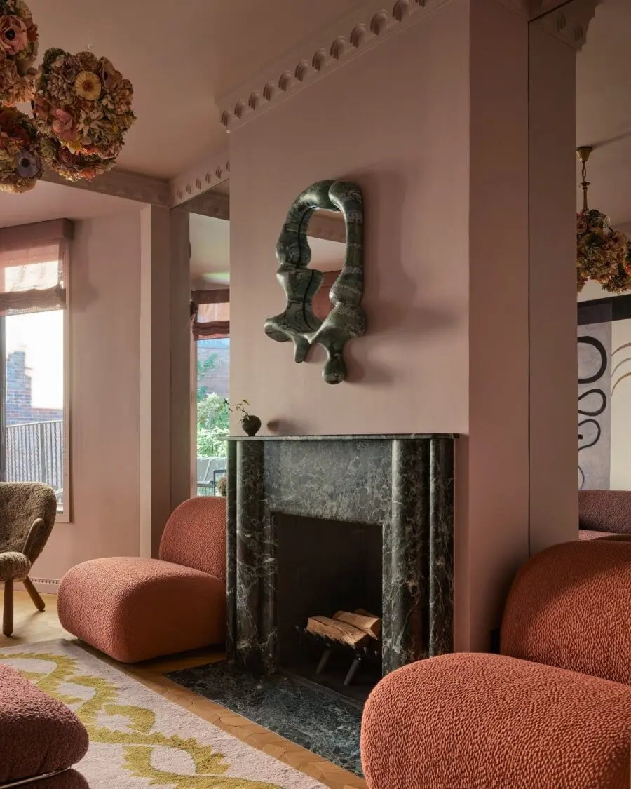 Stylish and Contemporary Fireplace Design