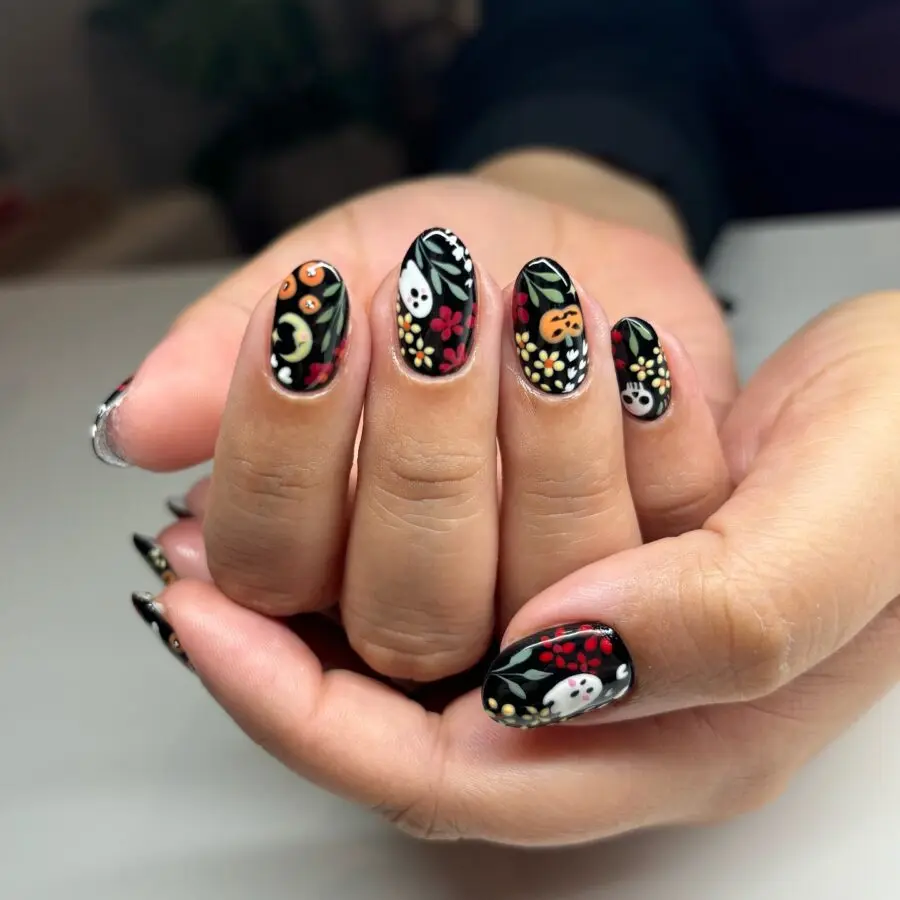 Spooky and Fun Halloween Nail Art Design