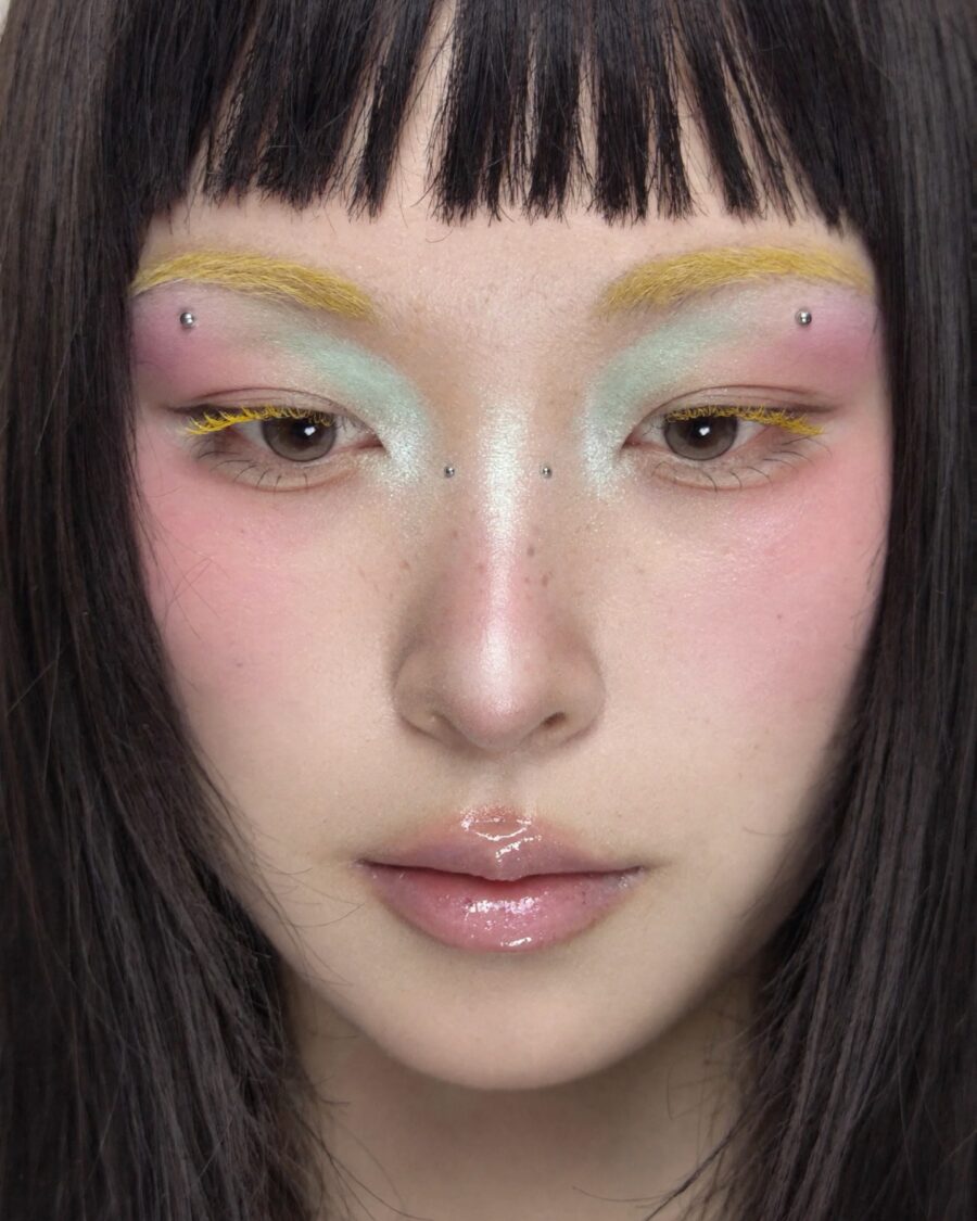 Playful pastel vibes with youthful allure