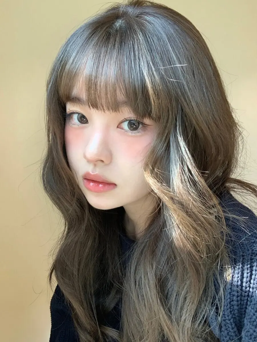 Soft igari makeup with dreamy, glowing vibes