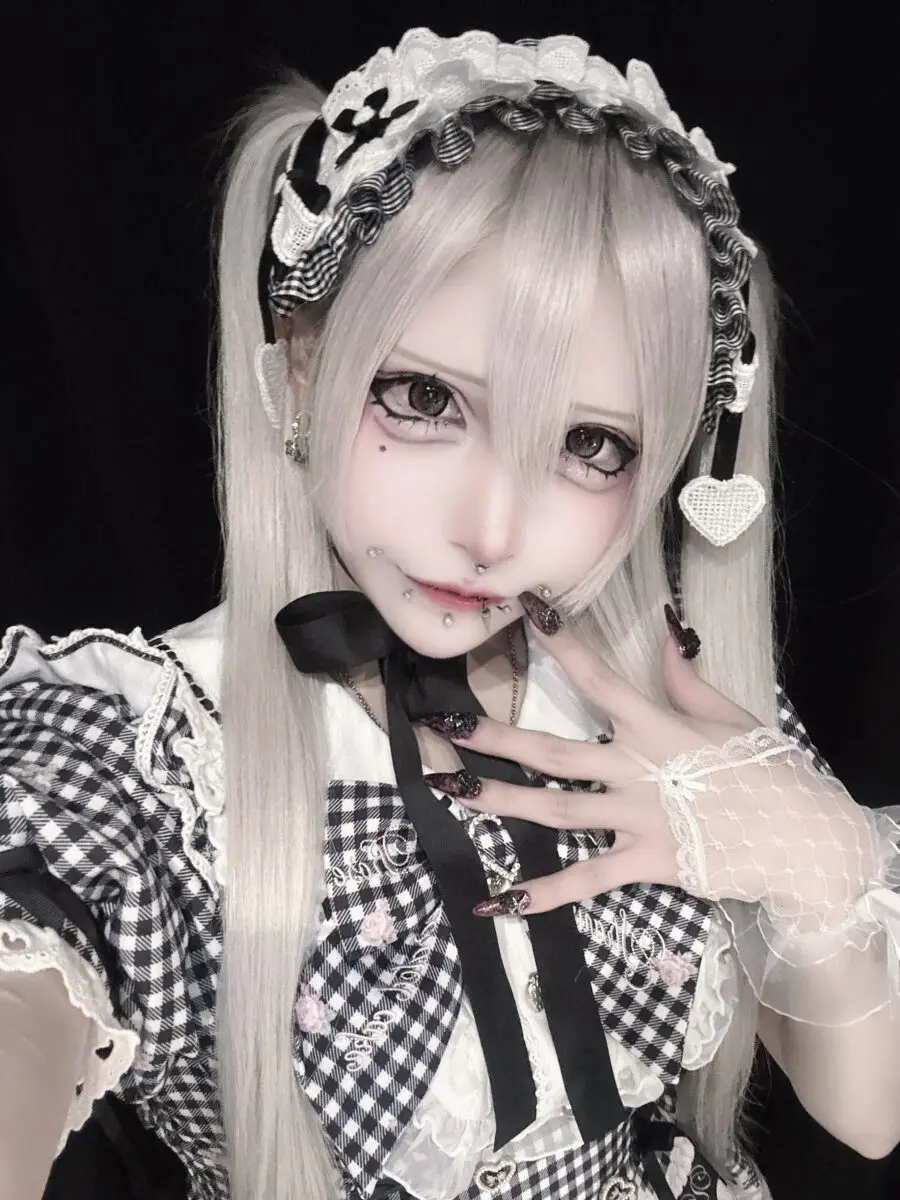 Gothic Jirai Kei Makeup with Pale Aesthetic
