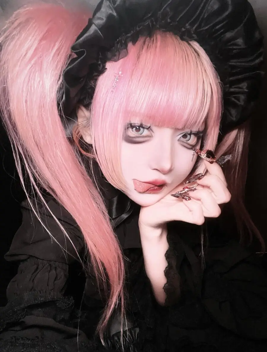 Dramatic Jirai Kei Makeup with Pink Hair