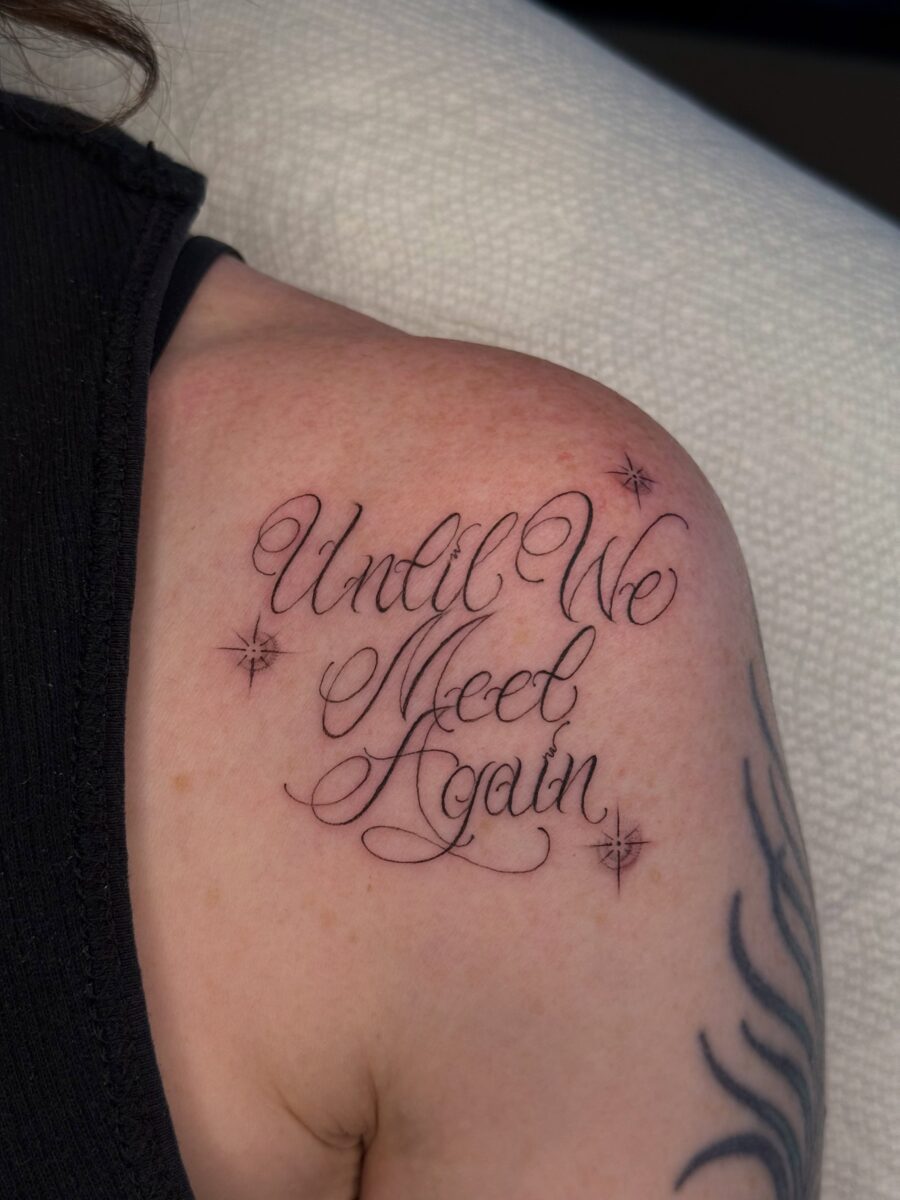 Elegant calligraphy for a heartfelt memory