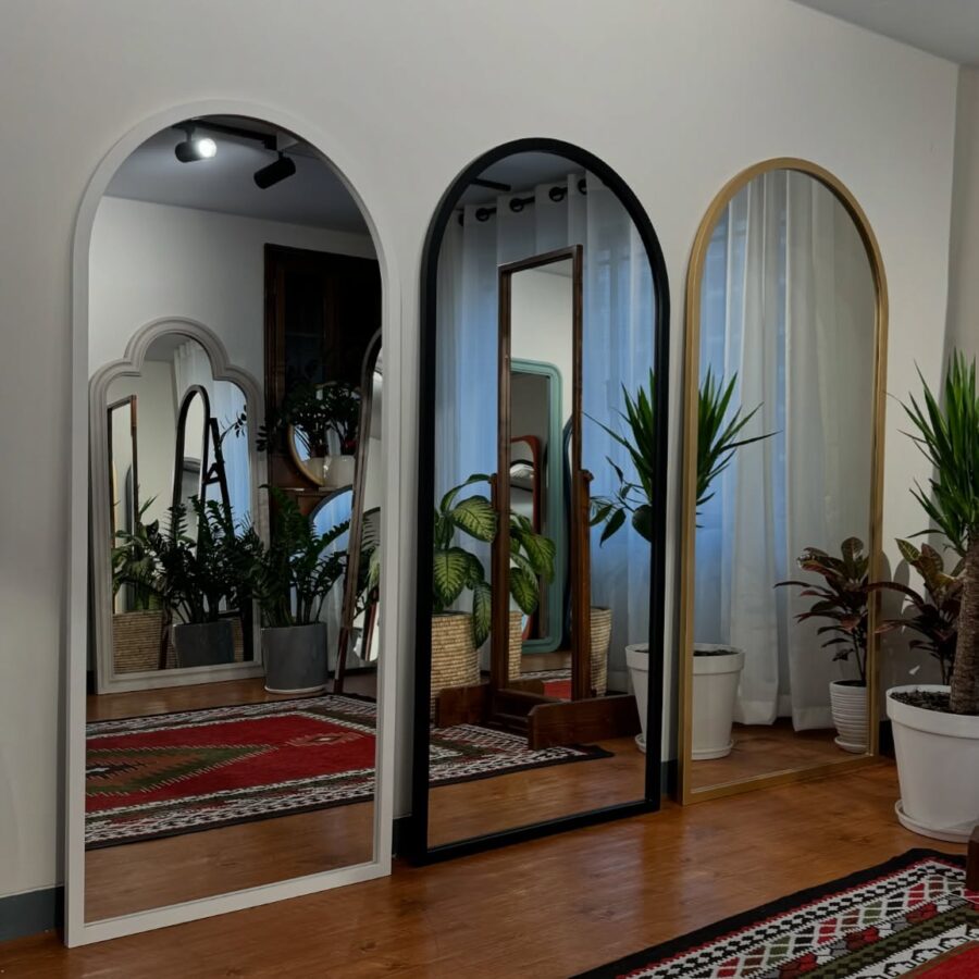 Chic Arched Mirrors for Modern Interiors