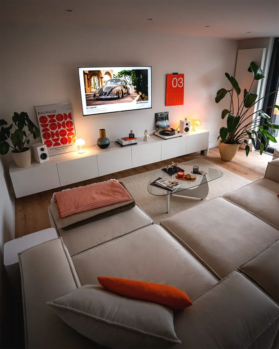 Stylish coffee table decor for contemporary spaces