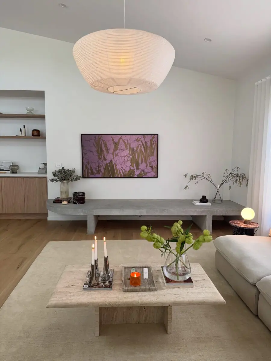 Elegant decor for a stylish living space