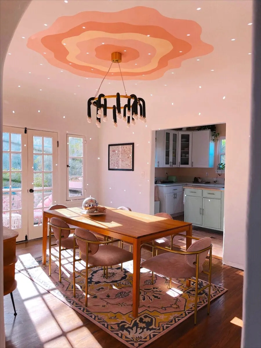 Chic Dining Room With Cozy Vibes