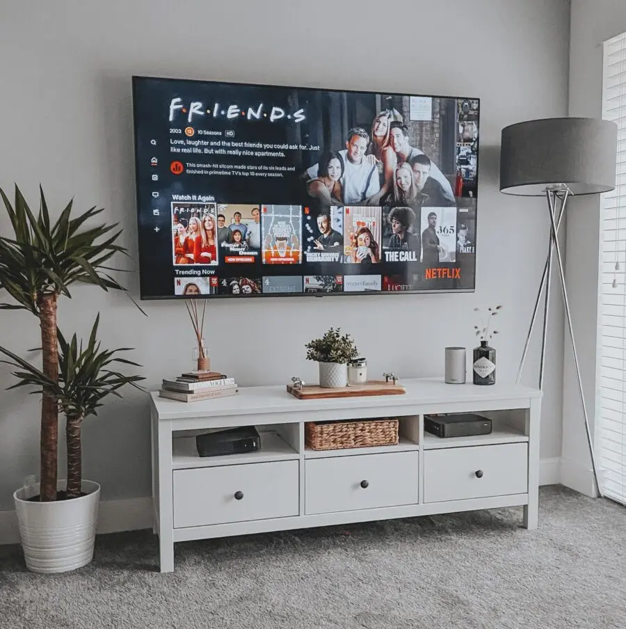 Chic and Modern TV Unit Decor Inspiration