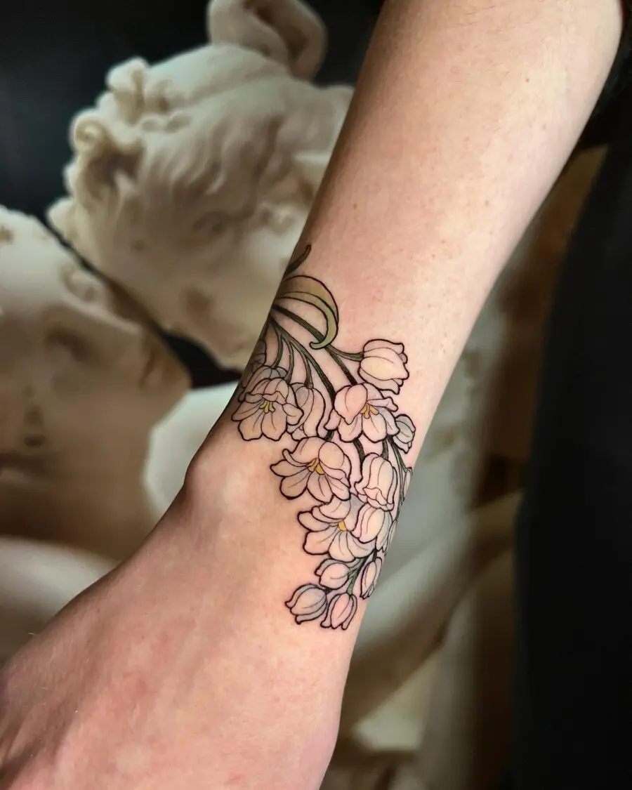 Elegant neo-traditional floral tattoo design