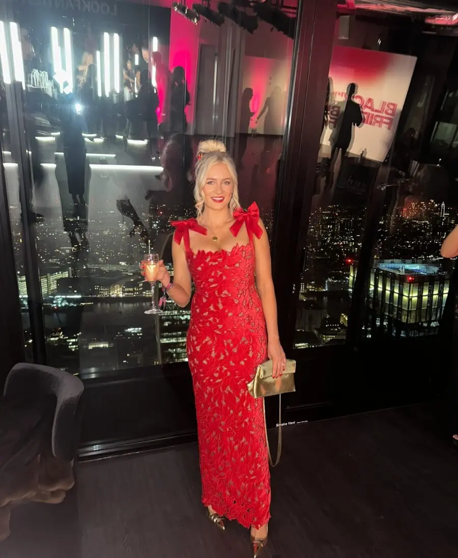 Elegant red lace gown for New Year’s Eve