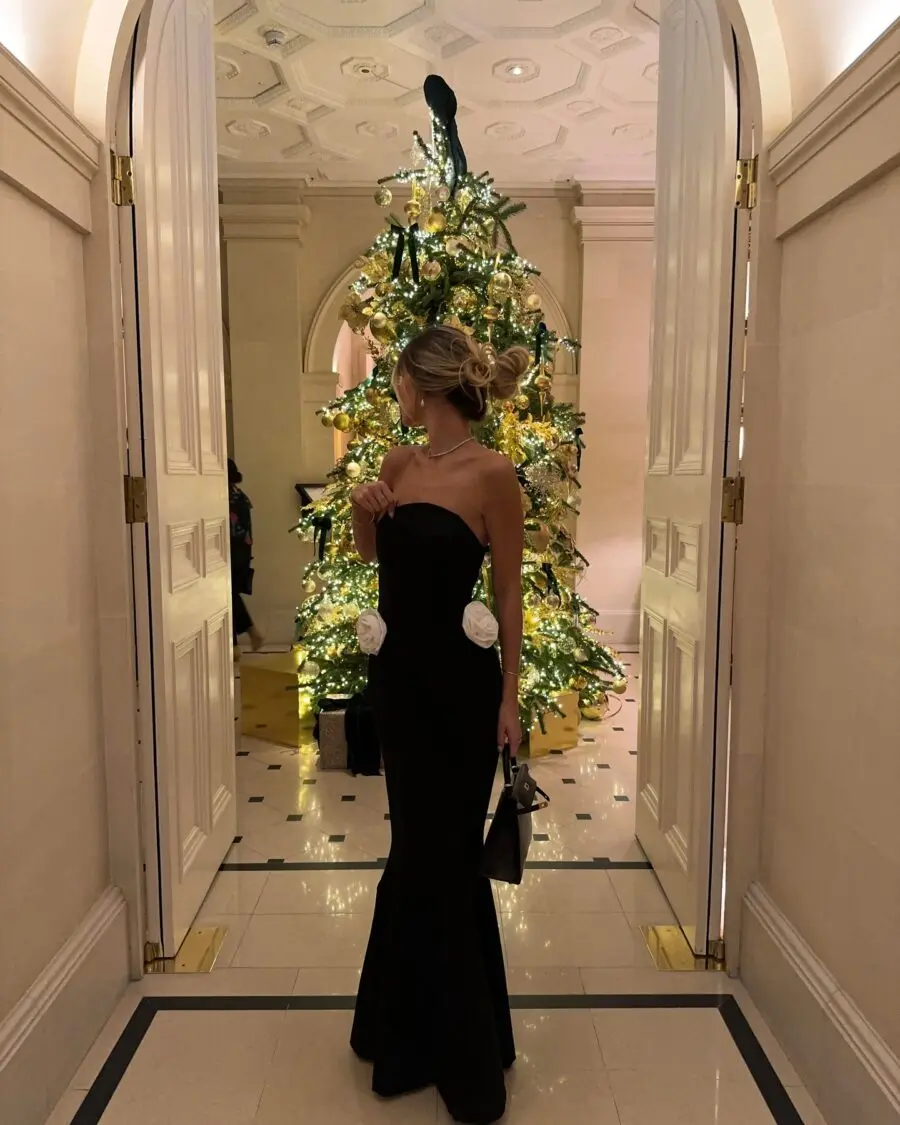 Elegant Black Dress Perfect for Celebrations