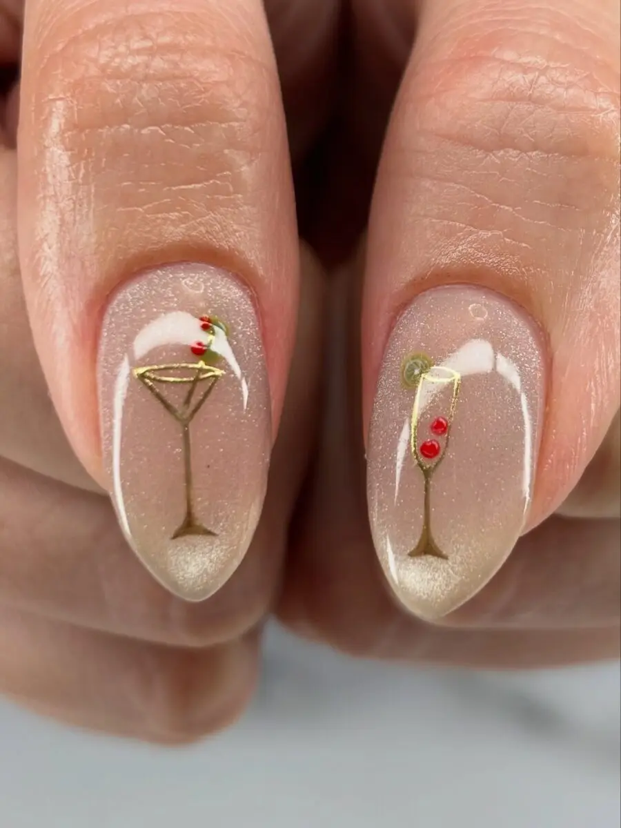 Chic Nails Celebrating New Year’s Toasts