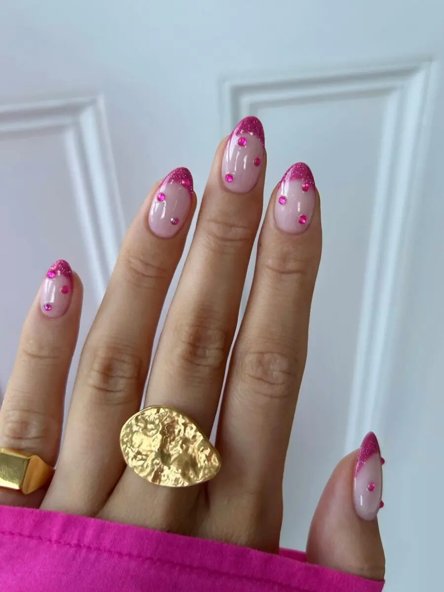 Chic pink glitter New Year's nail design