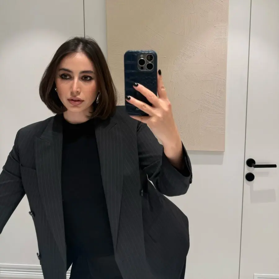 Chic and Professional Black Blazer Ensemble