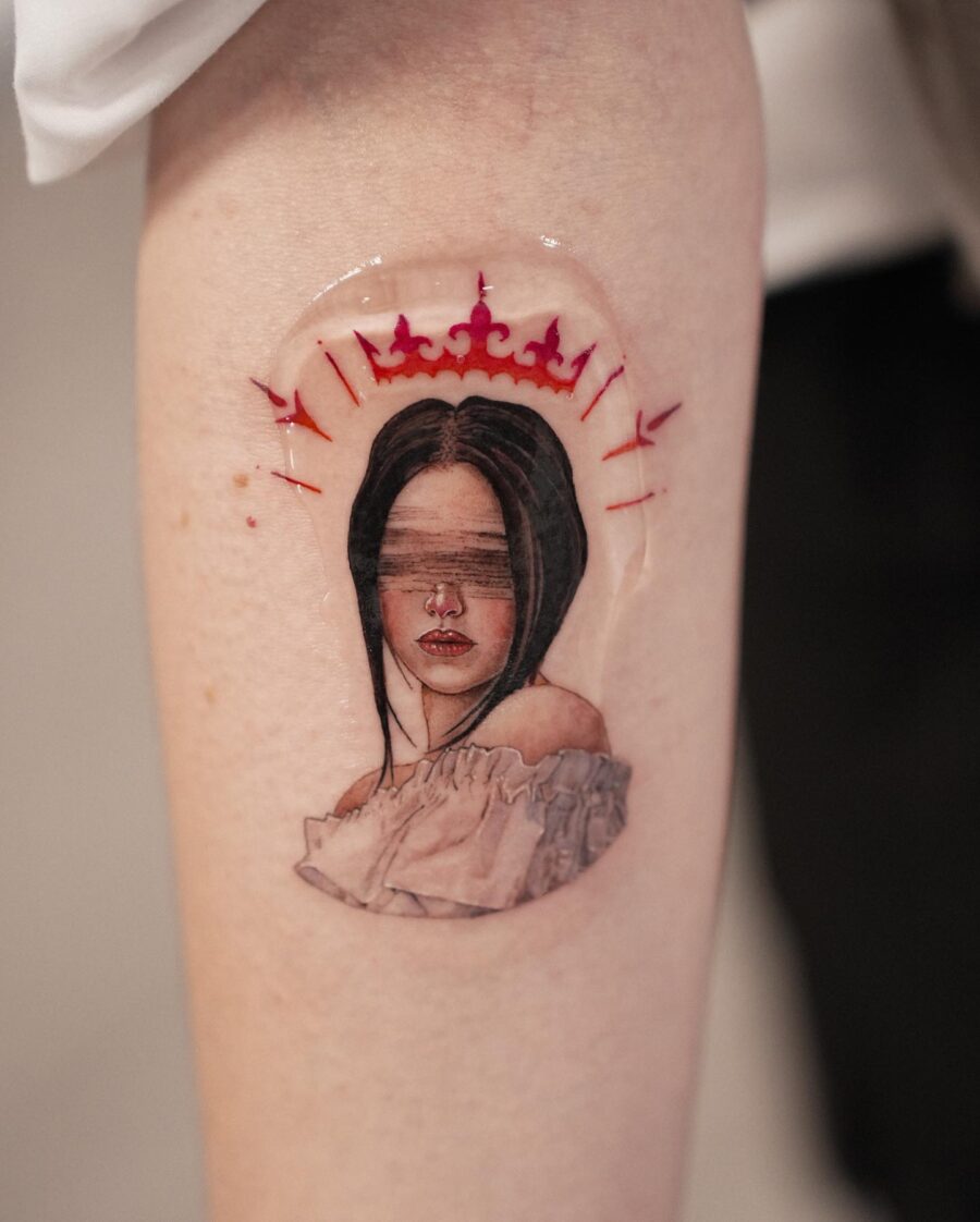 Striking Red Ink Portrait with Crown Detail