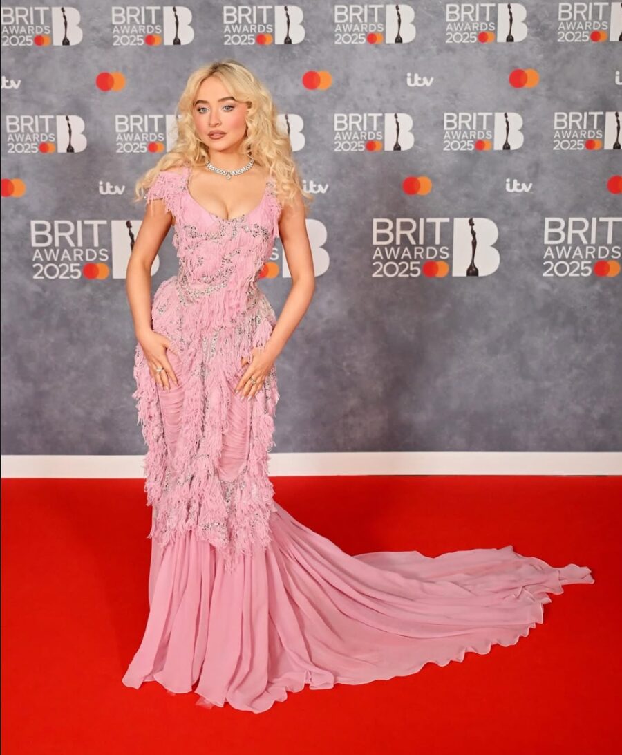 Sabrina Carpenter's Stunning Pink Red Carpet Look