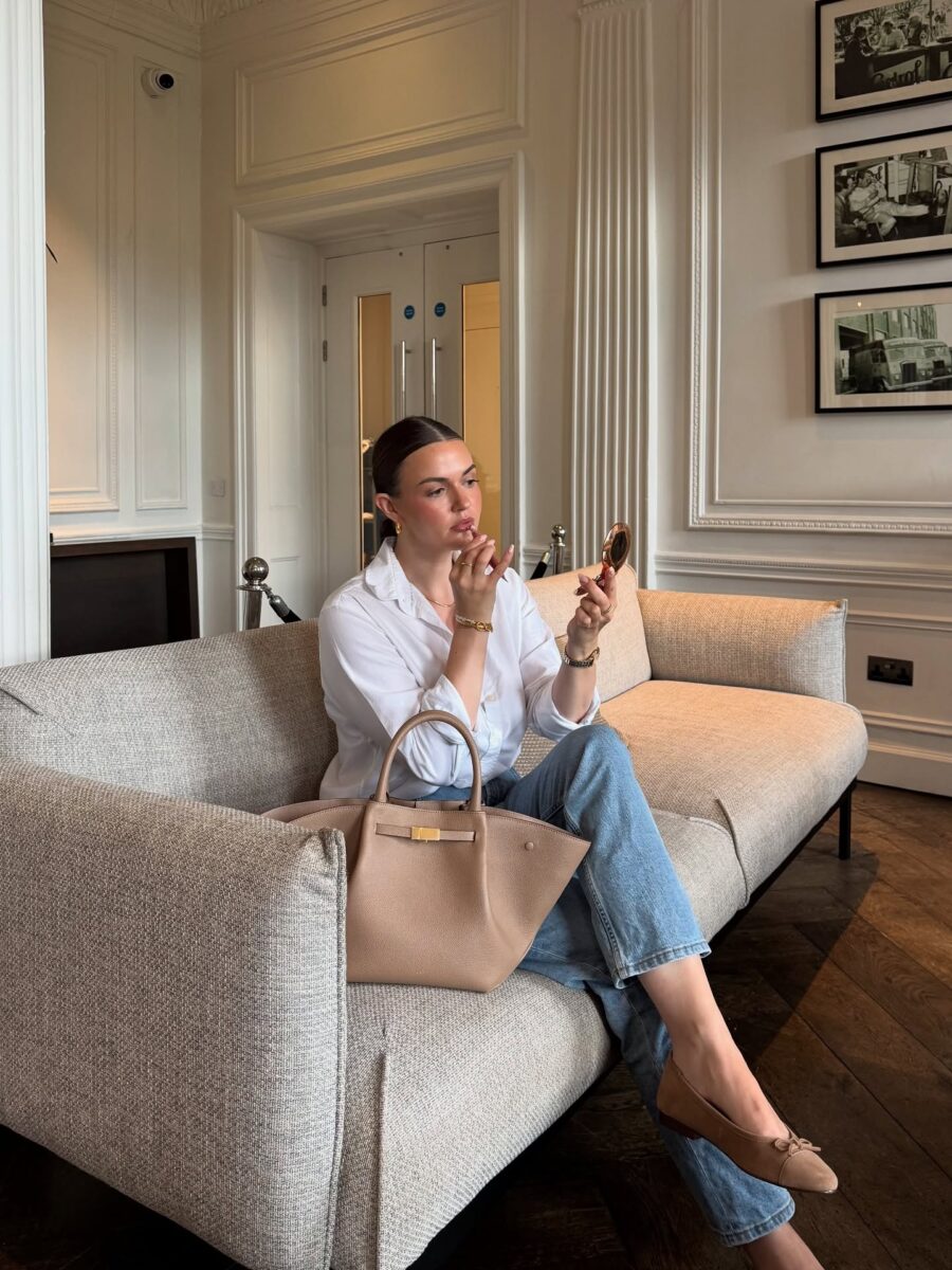 Chic Semi-Formal Outfit for Effortless Elegance