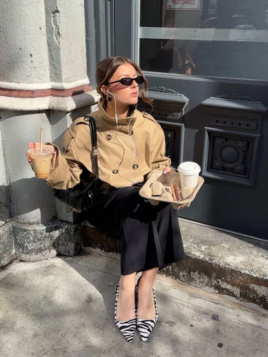 Chic Semi-Formal Outfit for Casual Outings