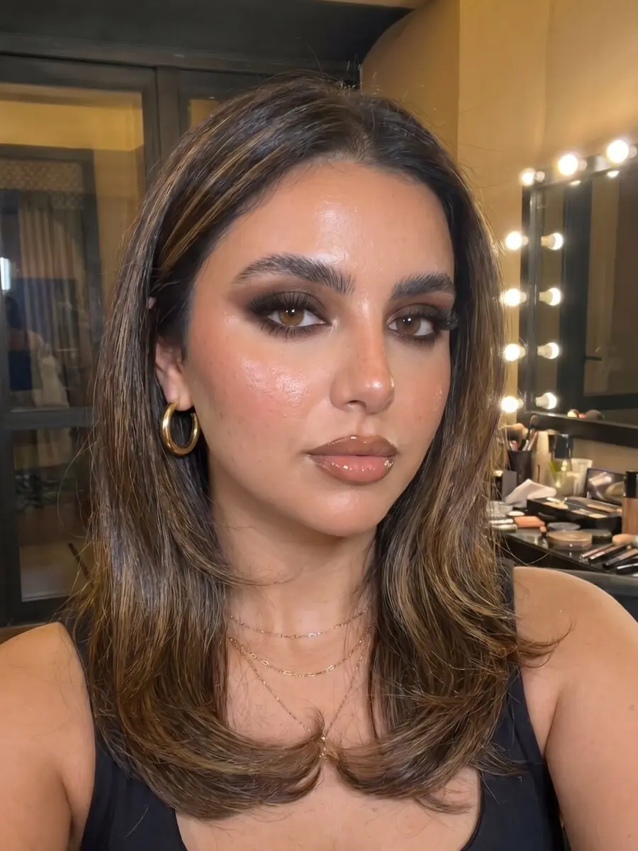 Stunning smoky eye with a glam finish