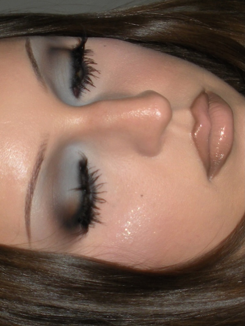 Sleek and sultry smokey eye elegance