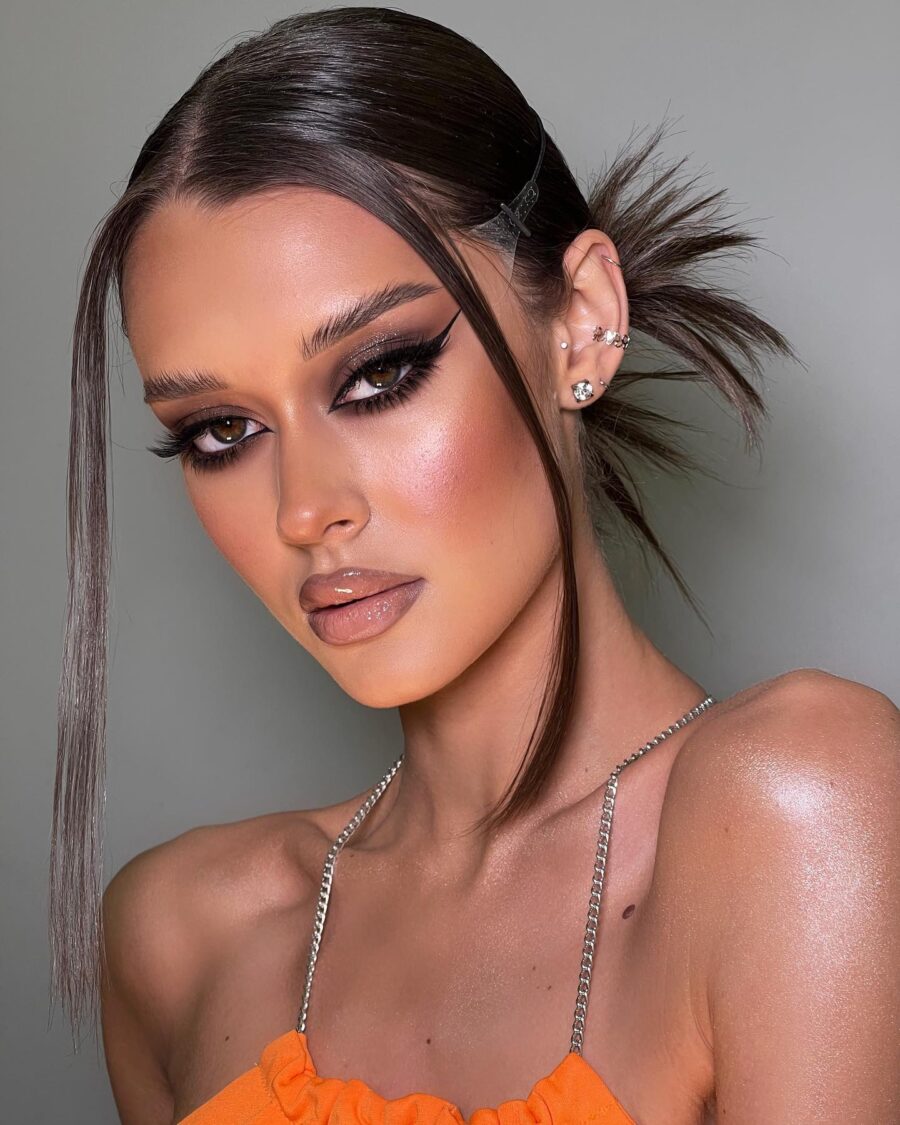 Bold Smokey Eye with Dramatic Flair
