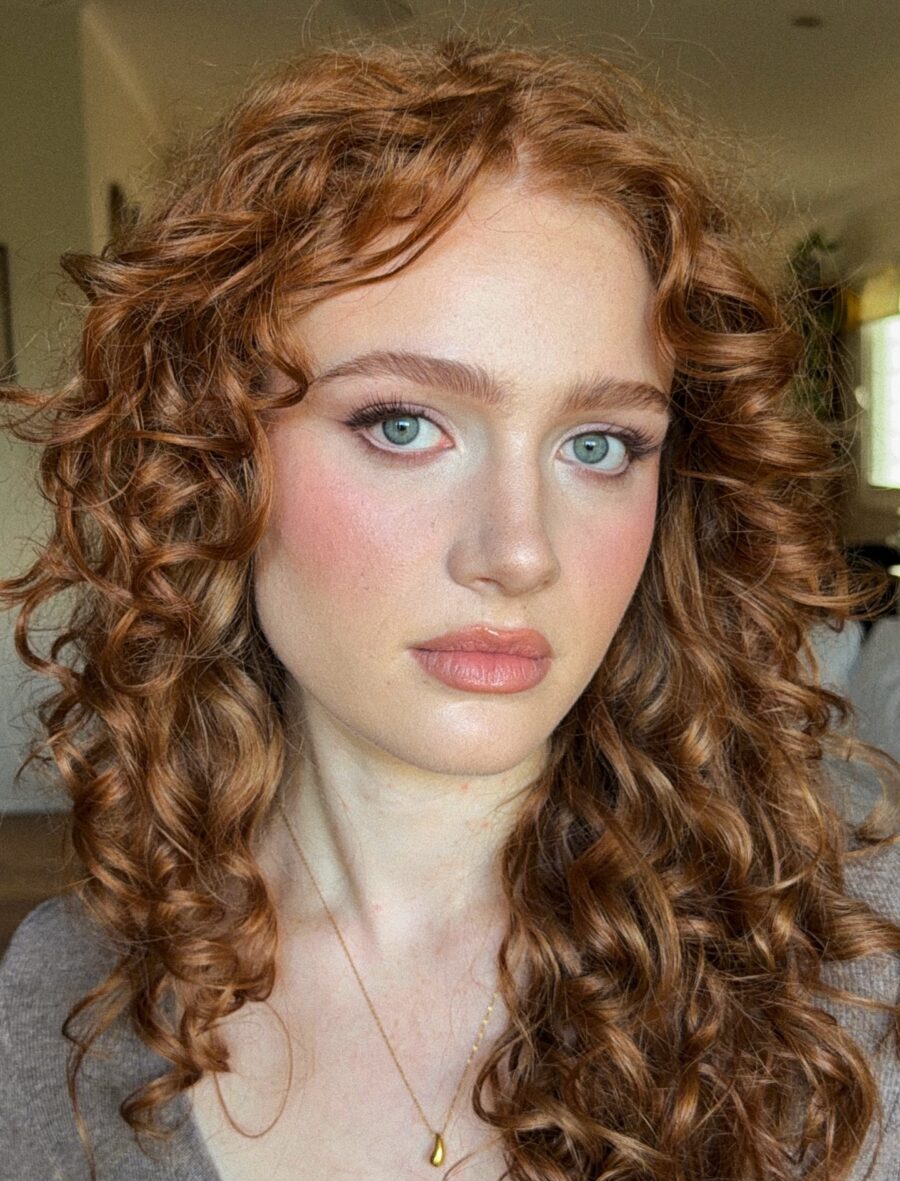 Radiant soft glam look with natural blush