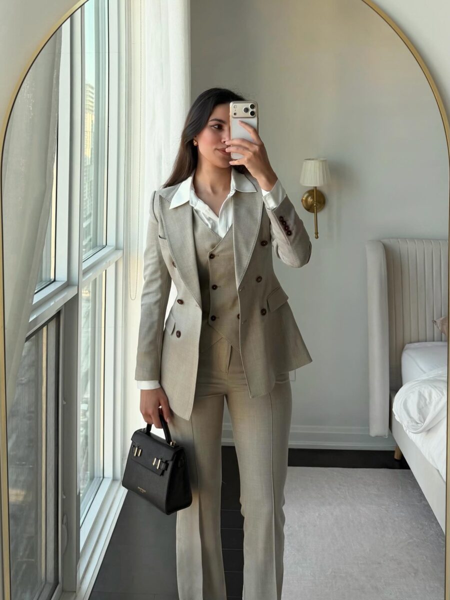 Chic tailored suit for sophisticated occasions