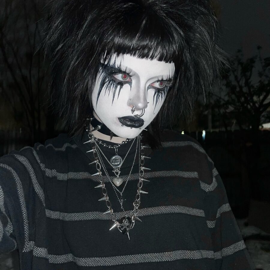 Dramatic black and white trad goth makeup look
