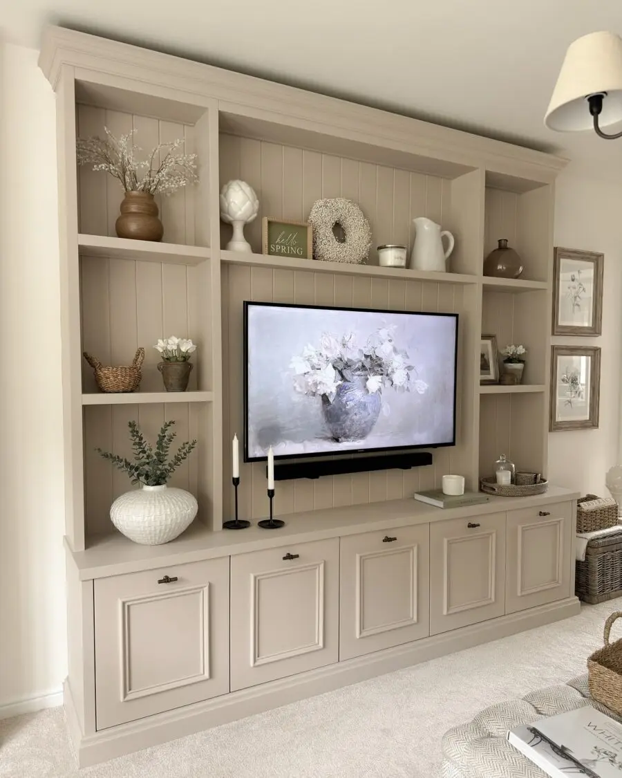 Elegant and minimalistic TV unit decor setup